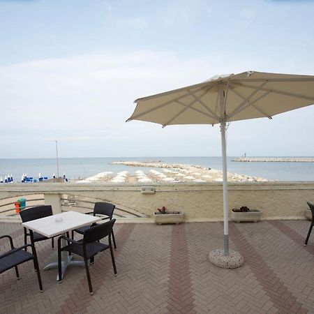 Hotel Stella Marina San Vincenzo Exterior photo
